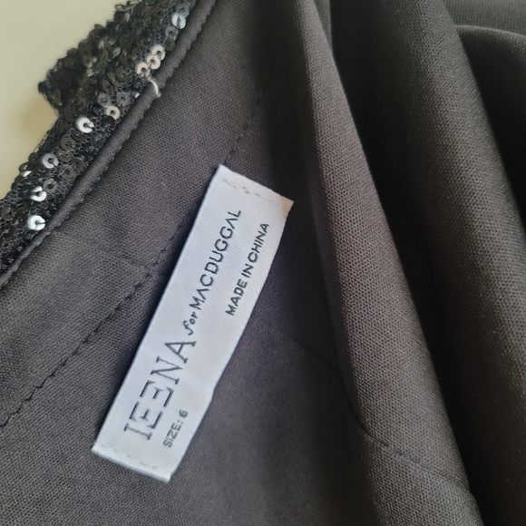 Ieena for Mac Duggal, Sequined Bow One Shoulder Column Gown, Black, Size 6 , NWT - Picture 8 of 10